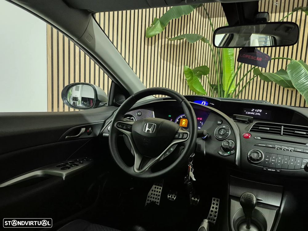 Honda Civic 1.4 i-VTEC Sport Edition - 9