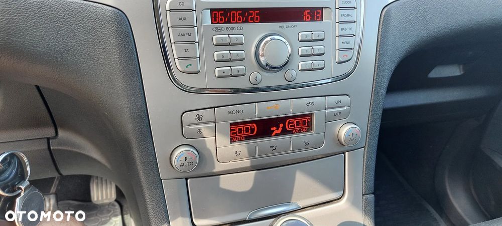 Ford S-Max 2.0 Trend - 18