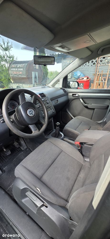 Volkswagen Touran - 6