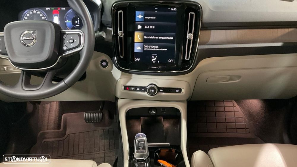 Volvo XC 40 1.5 T5 PHEV Inscription - 19