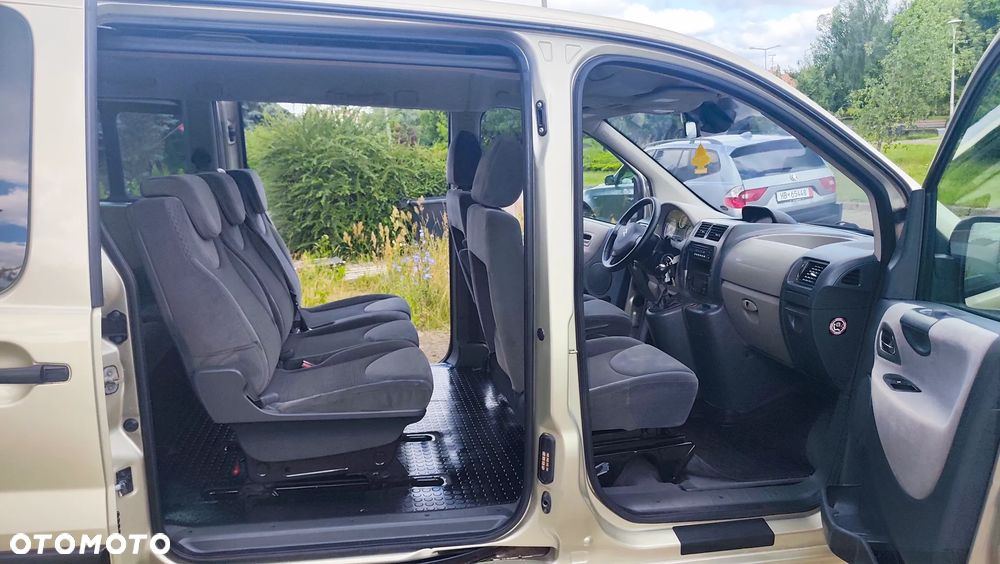 Citroën Jumpy Combi - 32