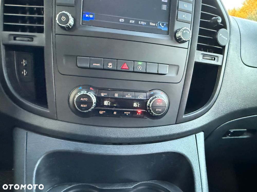 Mercedes-Benz Vito - 36