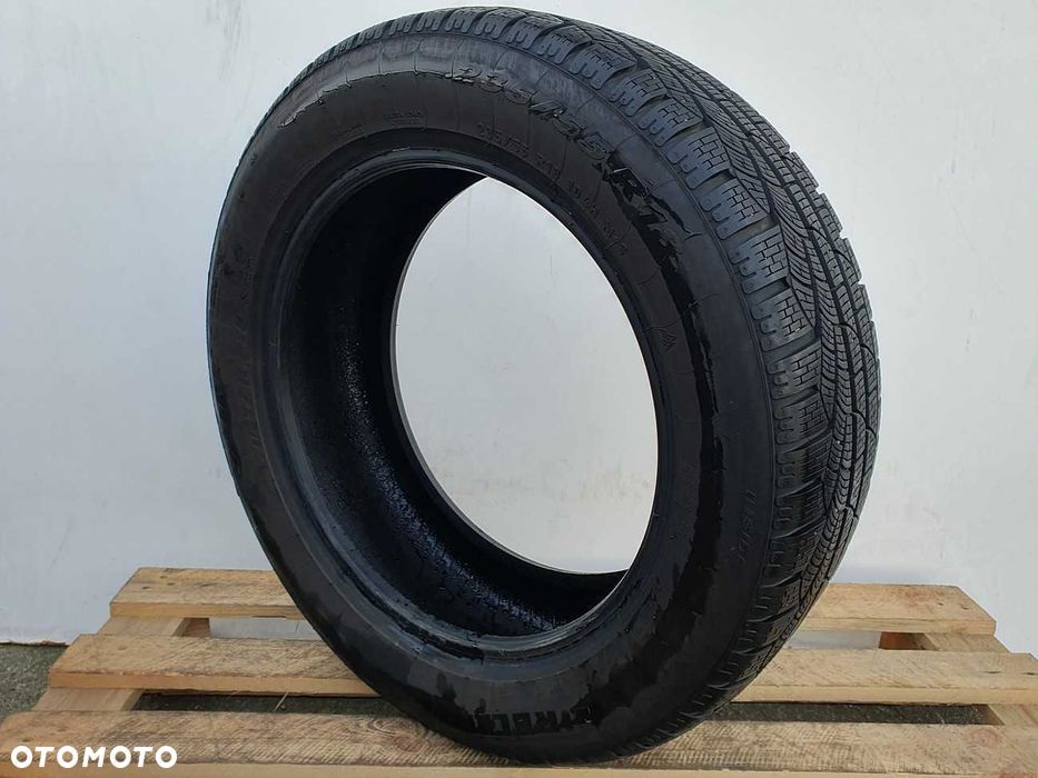 1x Opona zimowa 235/55/18 PIRELLI SottoZero2 W210 - 104H XL AO 7.5mm - 4