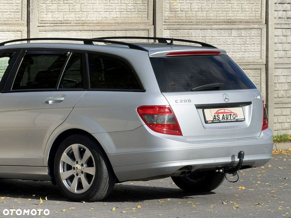 Mercedes-Benz Klasa C 200 CDI Avantgarde Edition - 37