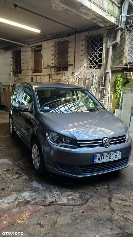 Volkswagen Touran 1.6 TDI DPF Trendline DSG - 22