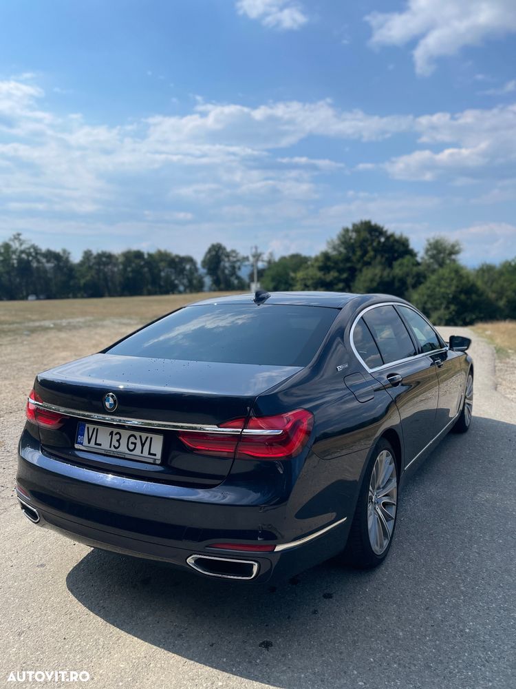 BMW Seria 7 740Le xDrive iPerformance - 2
