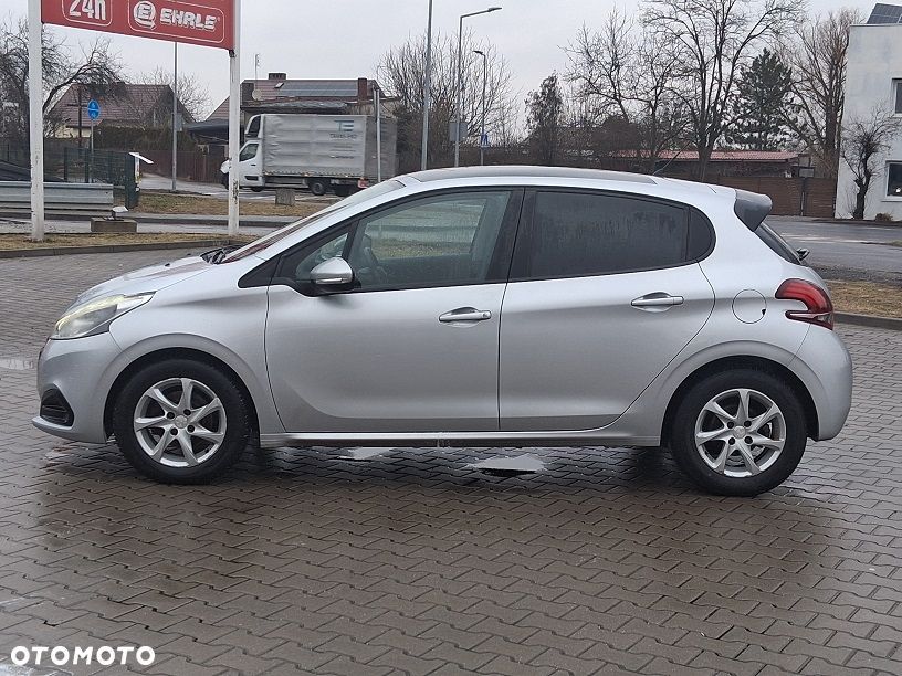Peugeot 208 1.6 BlueHDi Active S&S - 8