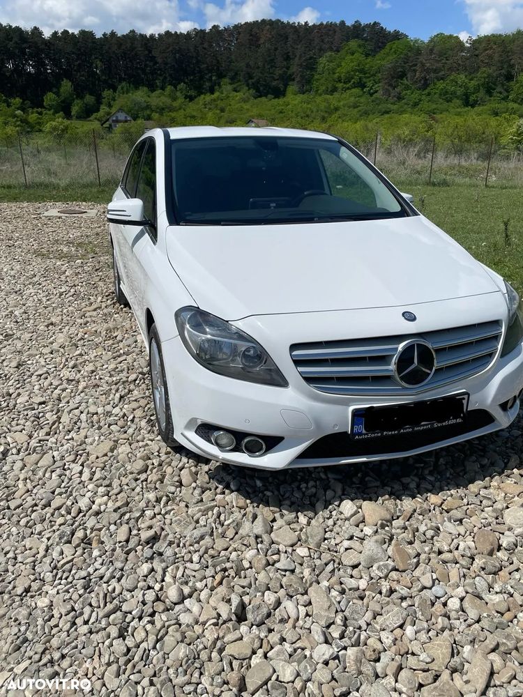 Mercedes-Benz B 180 CDI (BlueEFFICIENCY) 7G-DCT - 1