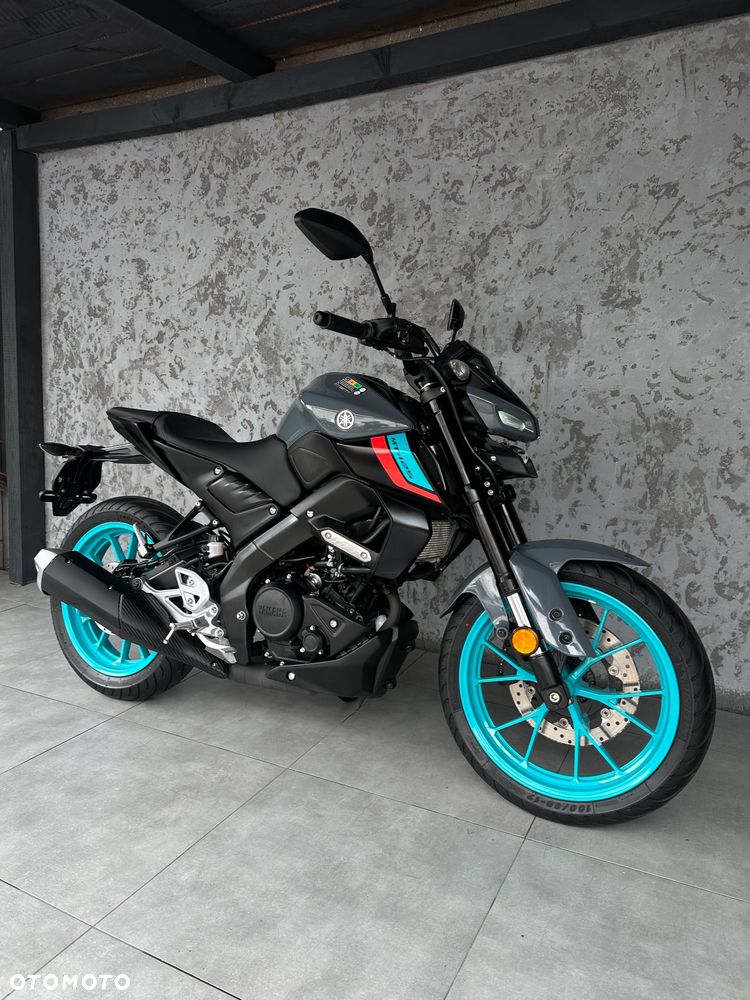 Yamaha MT - 8