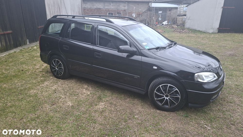 Opel Astra 1.6 - 4