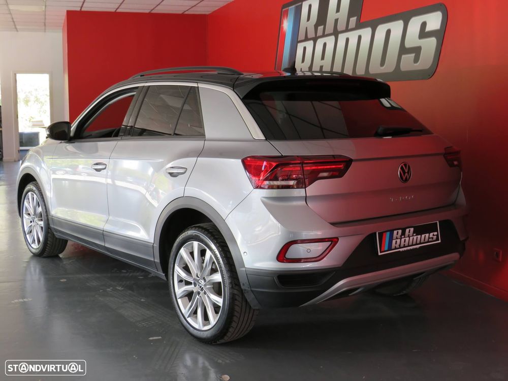 VW T-Roc 1.5 TSI Urban DSG - 8