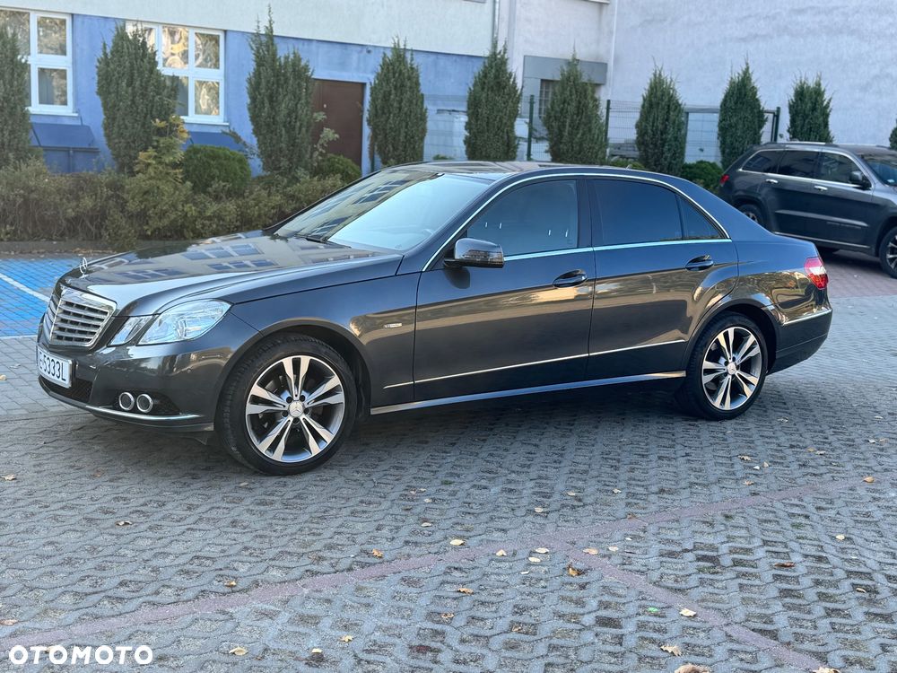 Mercedes-Benz Klasa E - 19