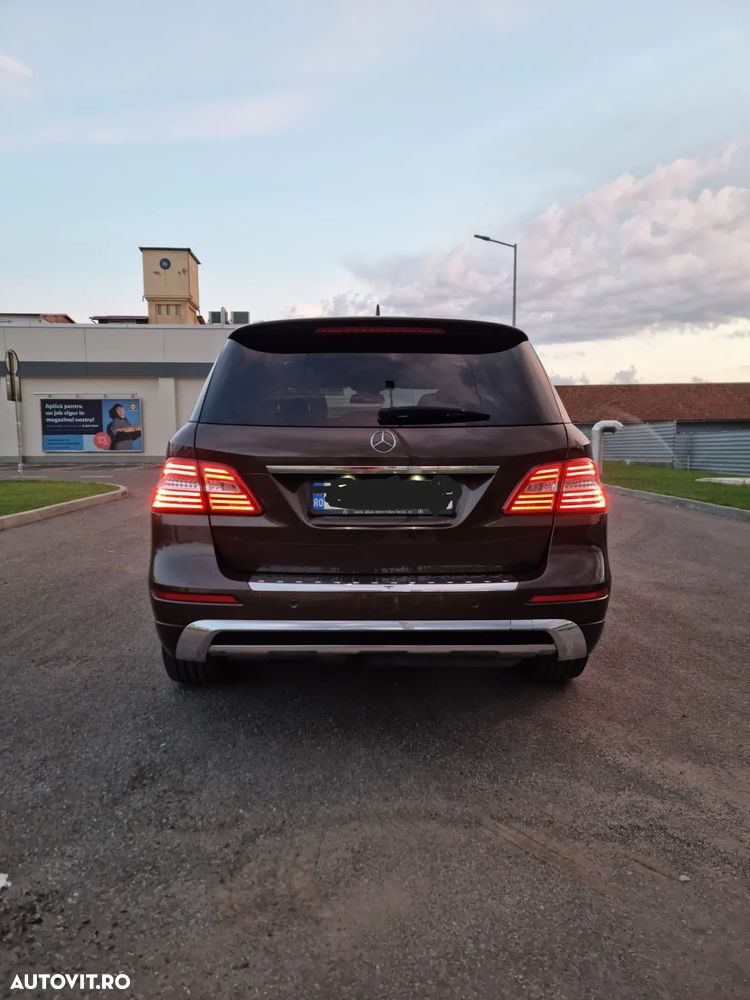Mercedes-Benz ML 350 BlueTec 4MATIC Aut - 4
