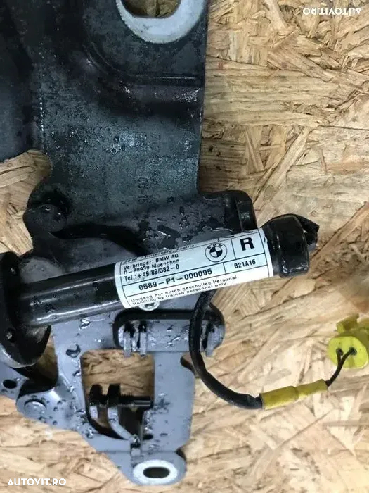 Balamale capotă fată model cu capse pirotehnice bmw F10 F11 520d 530d - 2