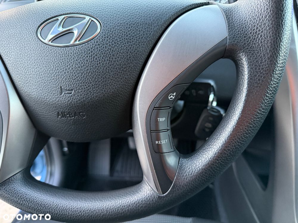 Hyundai i30 1.4 Classic + - 21