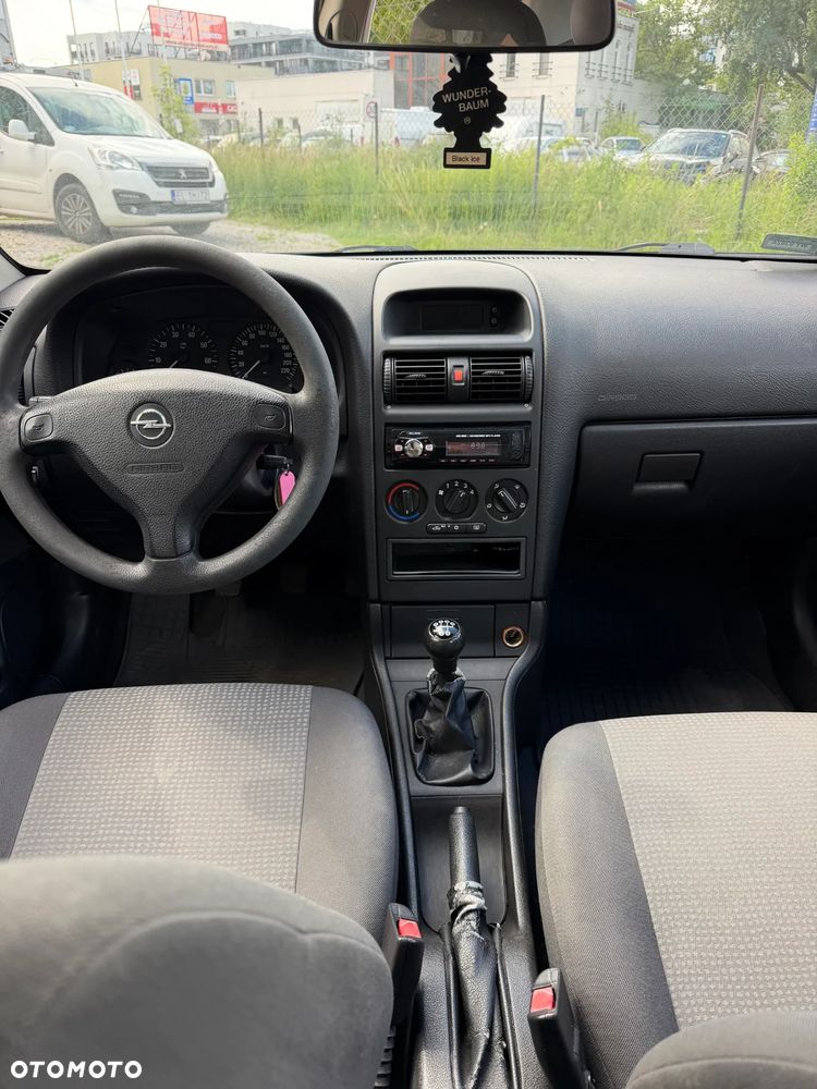 Opel Astra 1.4 Start - 2