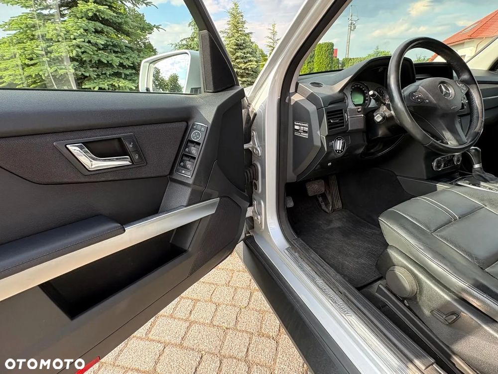 Mercedes-Benz GLK 280 4-Matic - 9