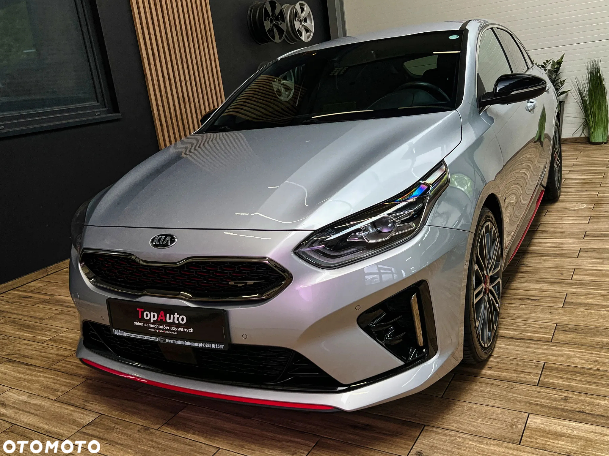 Kia ProCeed 1.6 T-GDI GT DCT - 12
