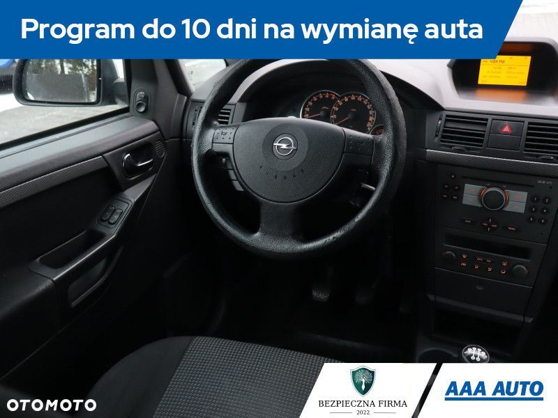 Opel Meriva - 8