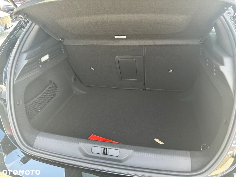 Peugeot 308 1.2 mHEV GT Exclusive S&S e-DCS6 - 19