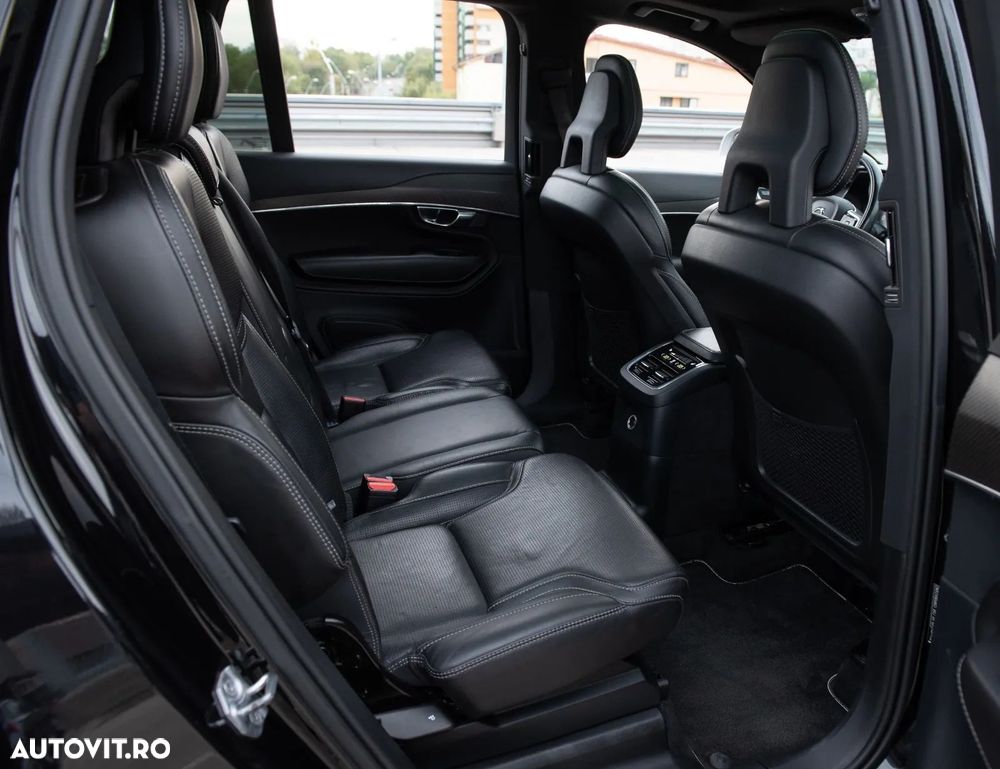 Volvo XC 90 T8 Twin Engine AWD Momentum - 12