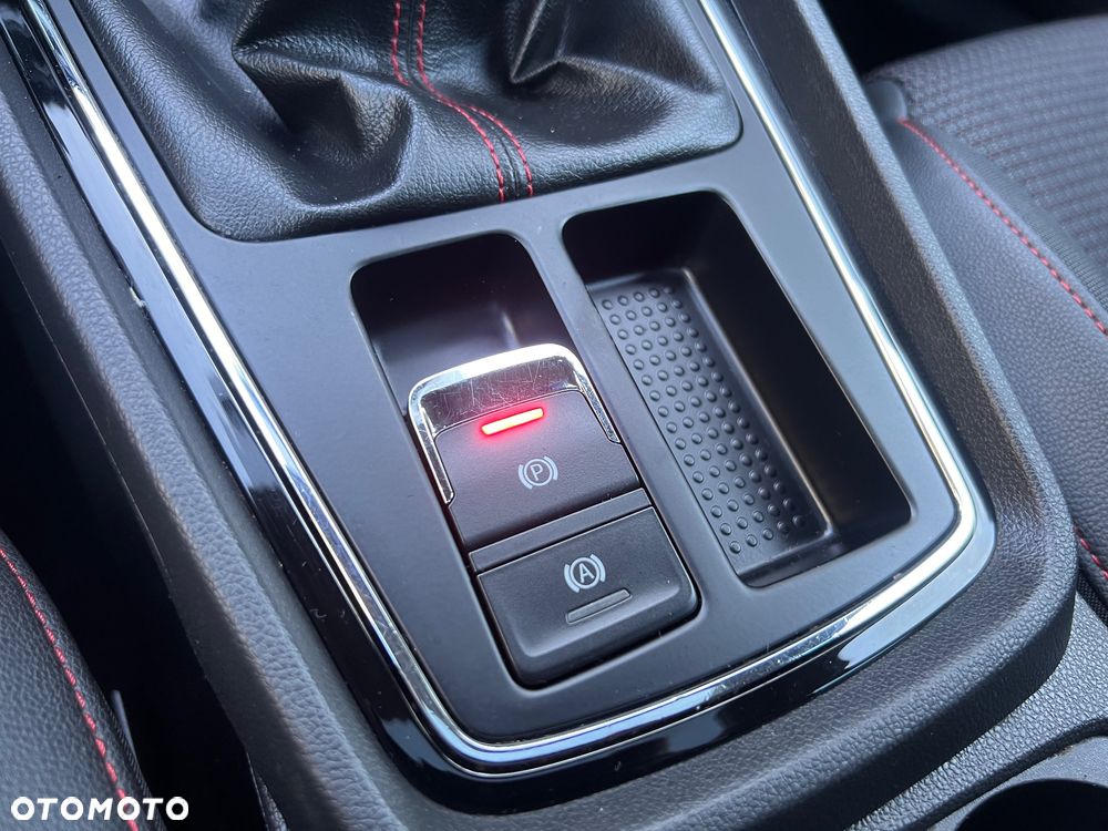 Seat Leon 1.4 TSI FR Black S&S - 36