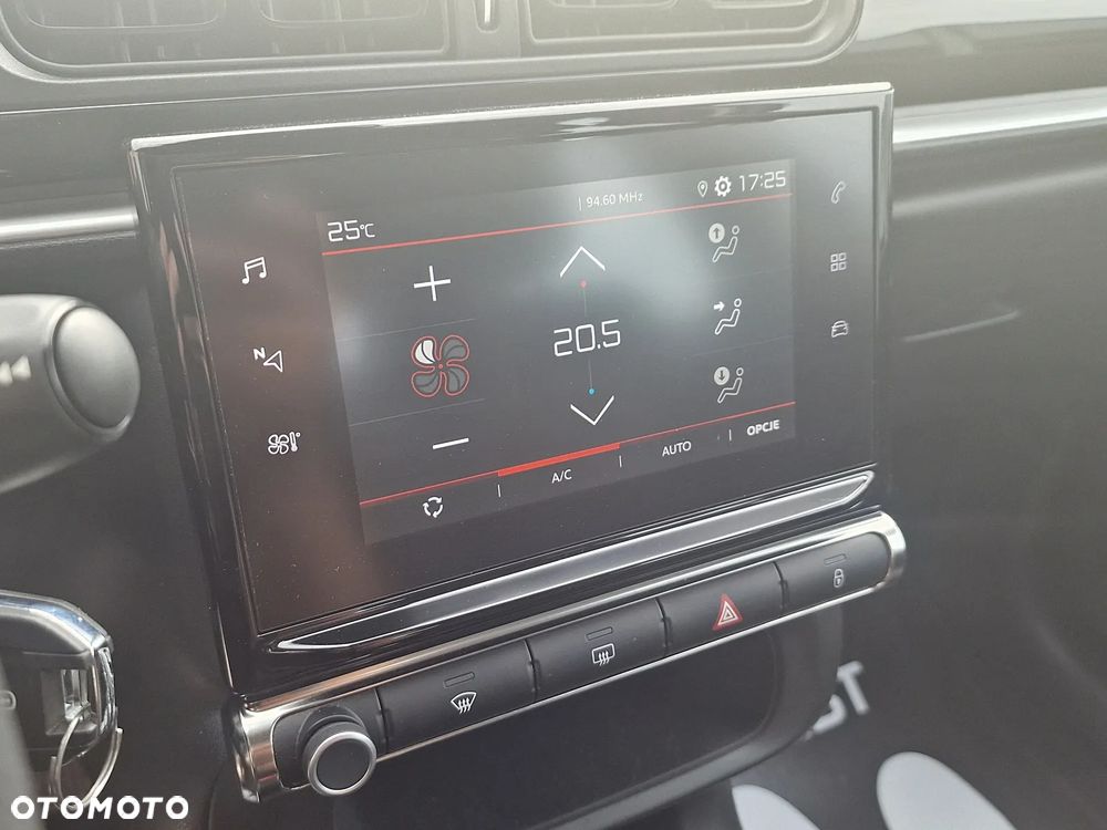 Citroën C3 1.2 PureTech GPF Live - 19