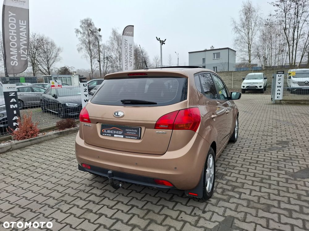 Kia Venga 1.4 CRDi 90 Business Line - 30
