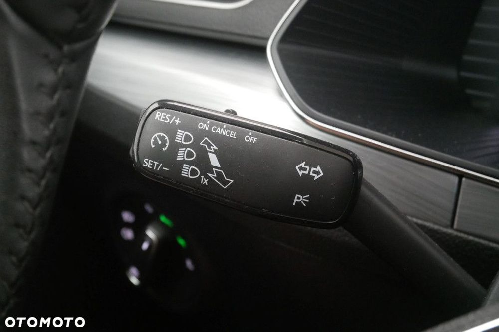 Skoda Superb 2.0 TDI SCR Ambition - 26