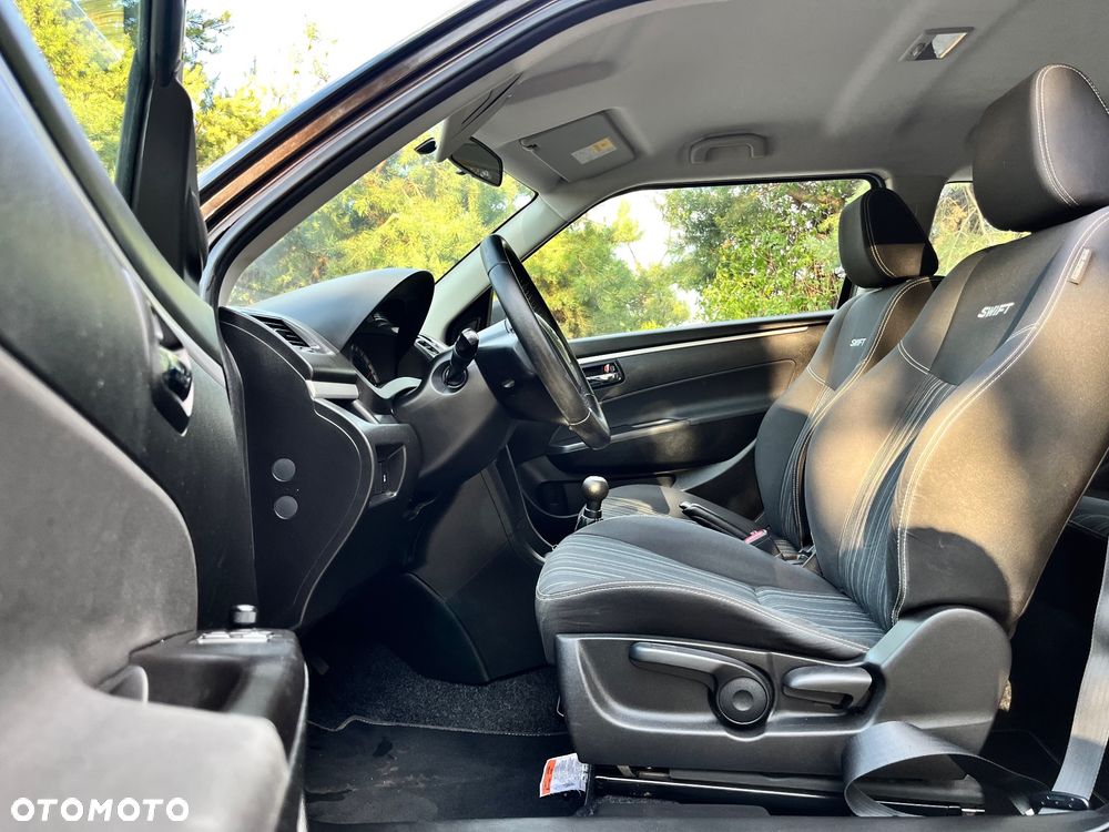 Suzuki Swift 1.2 30 Jahre - 24