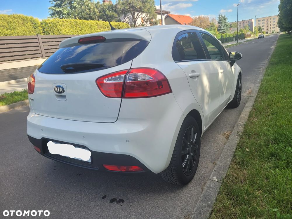 Kia Rio 1.2 Attract - 7