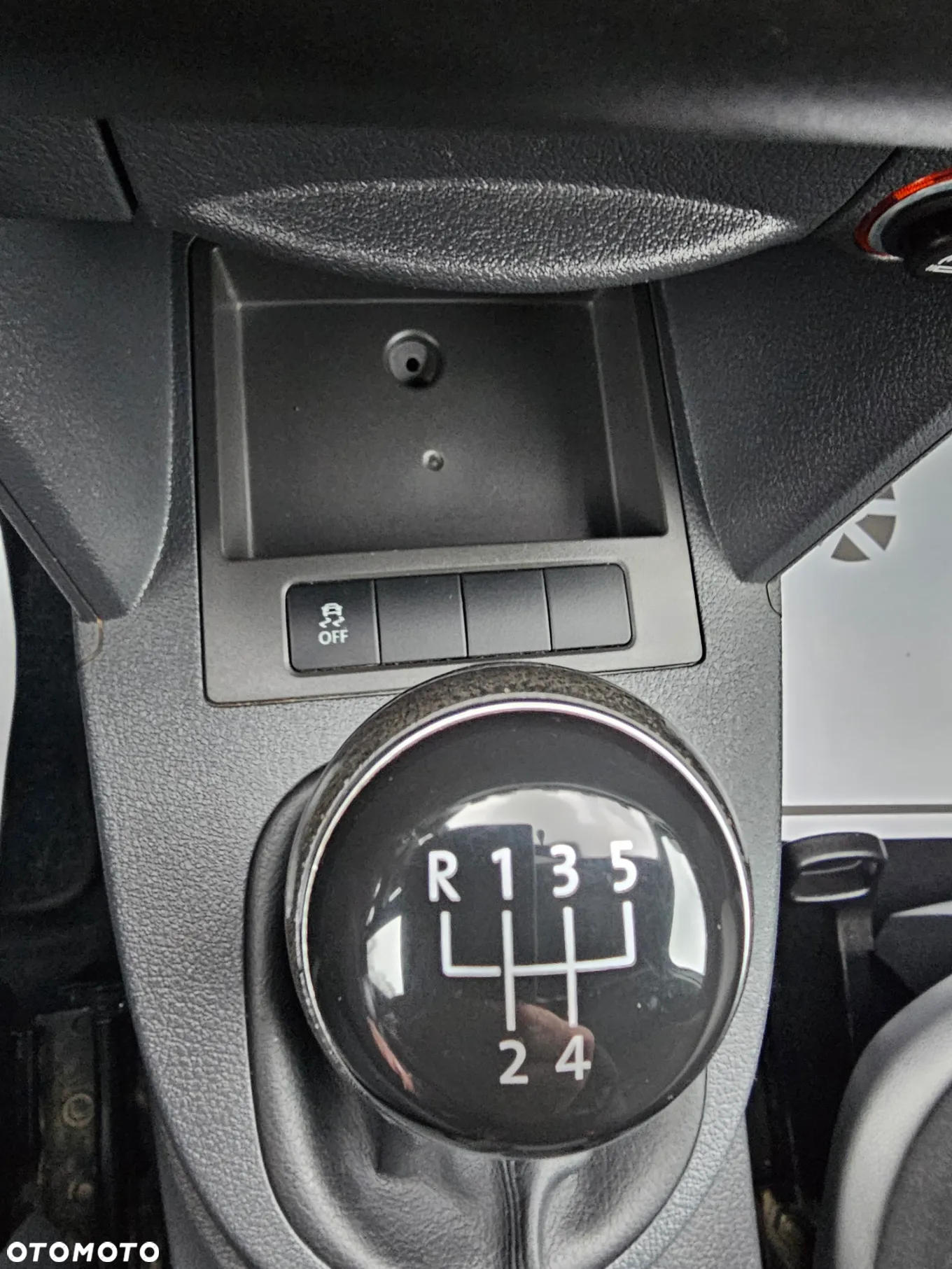 Volkswagen Caddy 1.6 TDI - 13