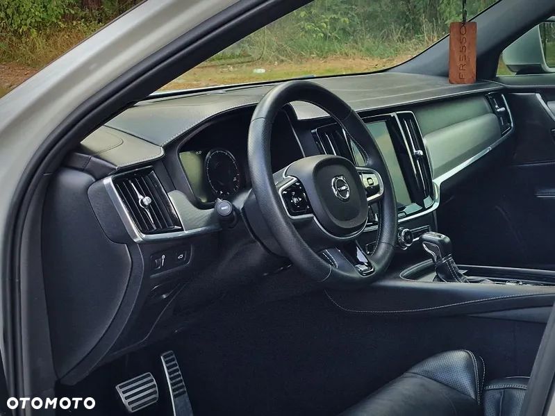 Volvo V90 T5 R-Design - 27