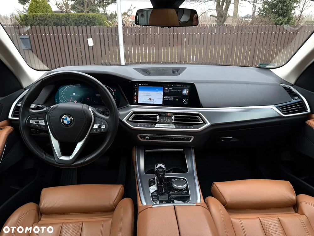 BMW X5 xDrive40i - 26
