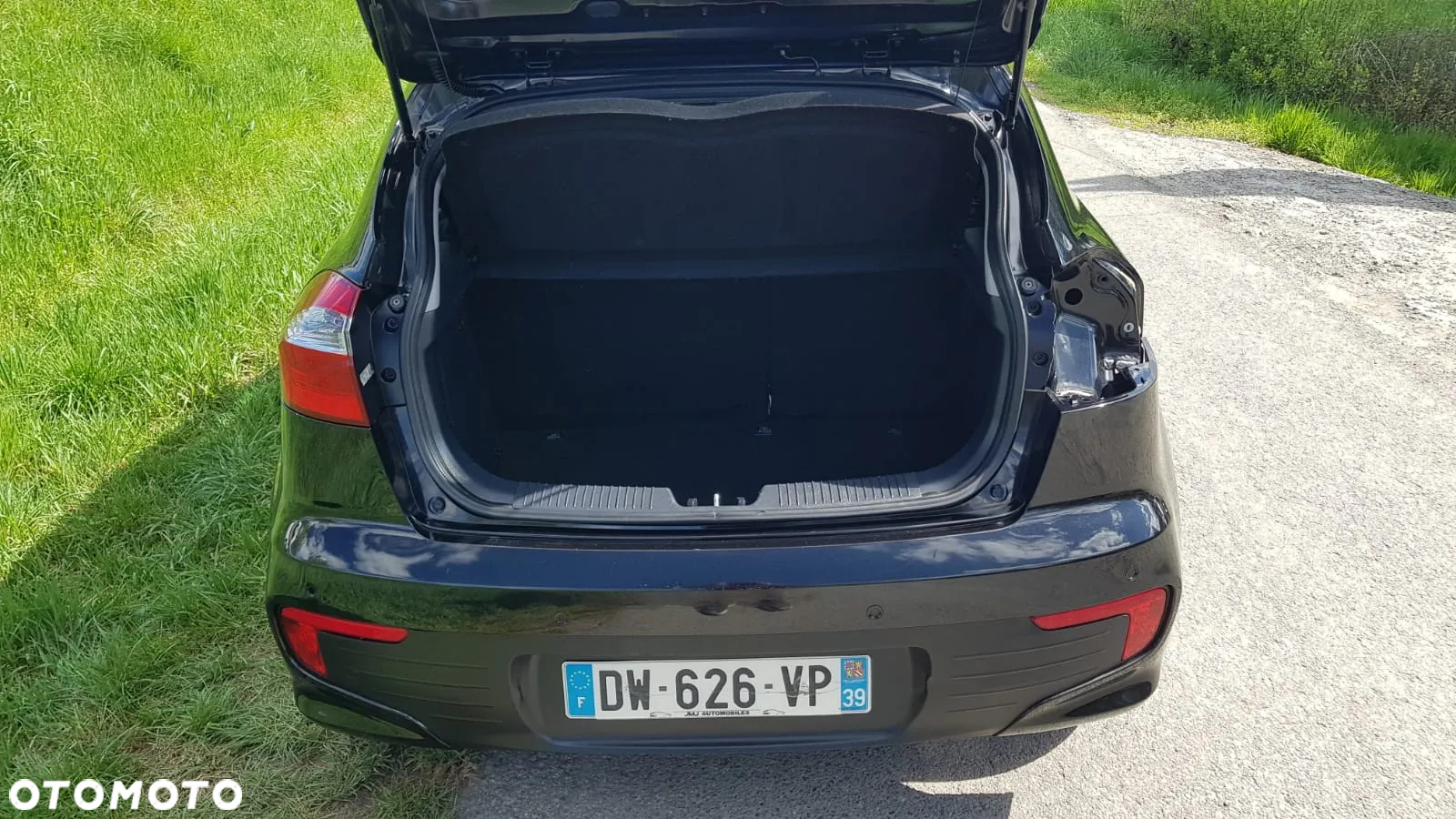 Kia Rio - 5