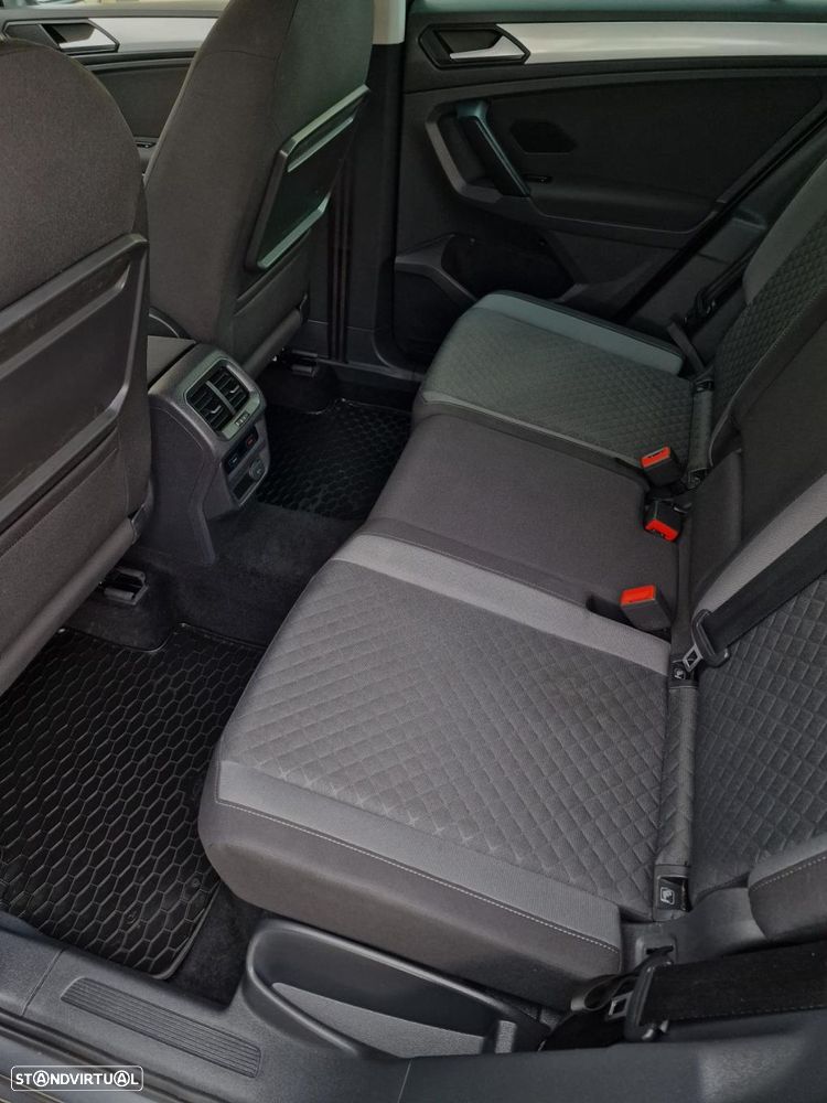 VW Tiguan 2.0 TDI Highline - 15