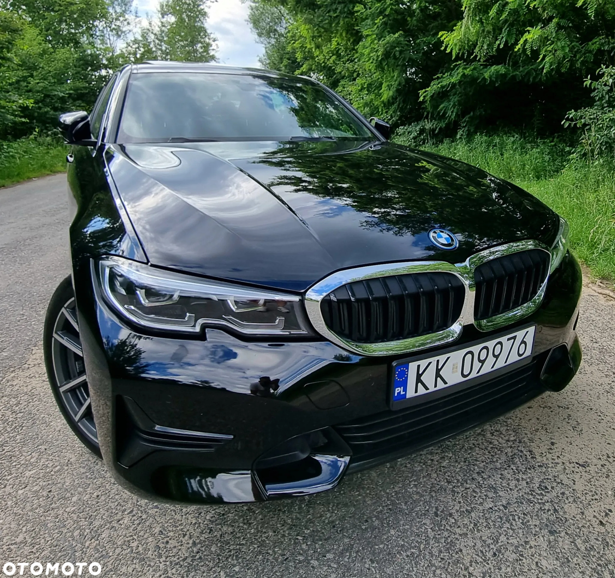 BMW Seria 3 ver-330e-sport-line - 13