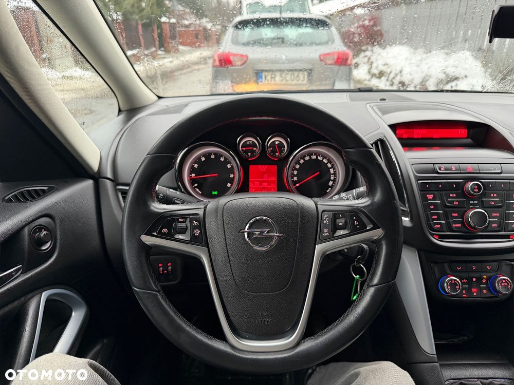 Opel Zafira 1.4 T Enjoy EU6 - 4