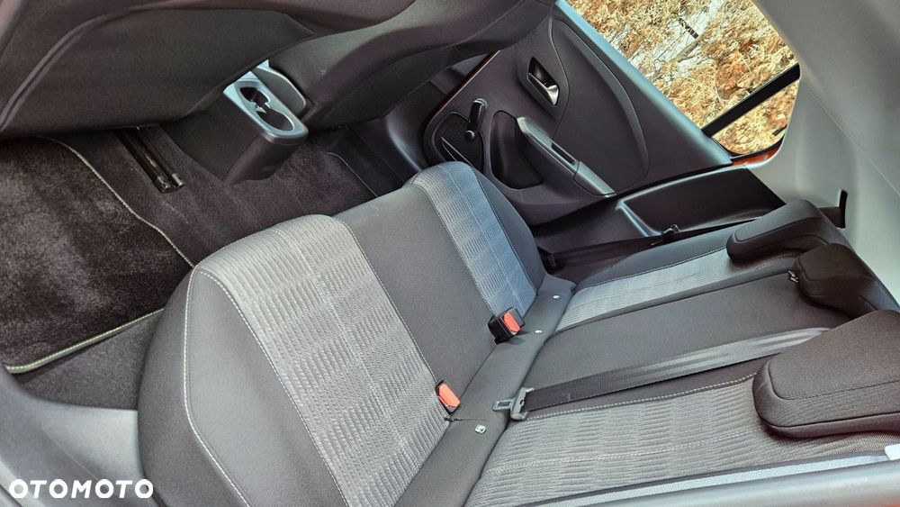 Opel Corsa - 18