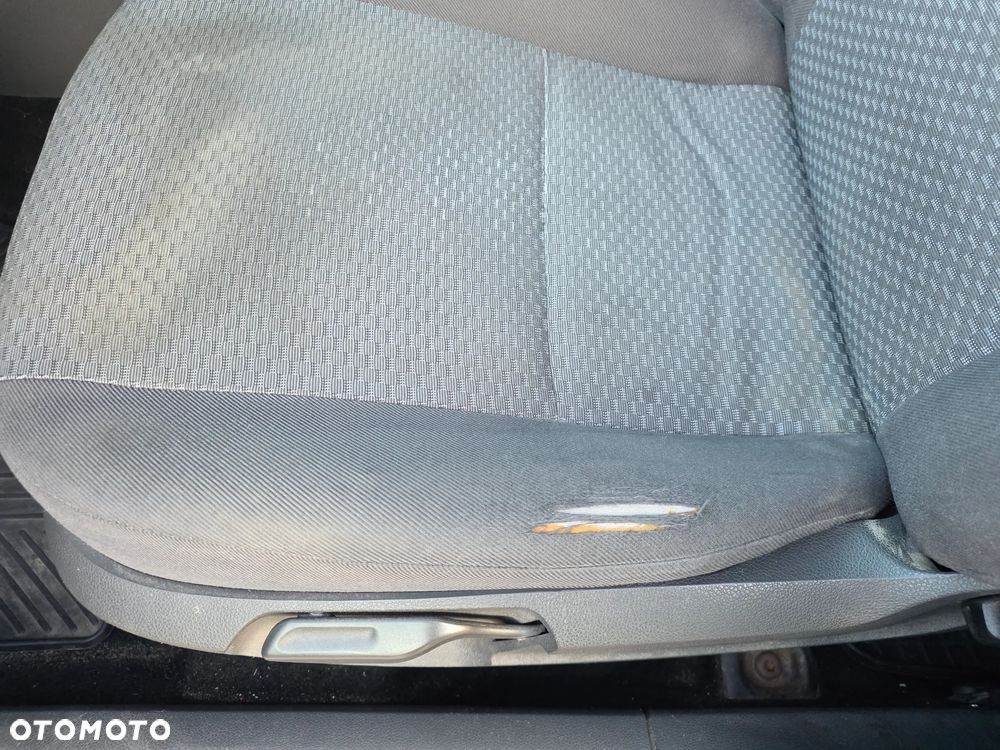 Ford Focus 1.6 Trend - 18