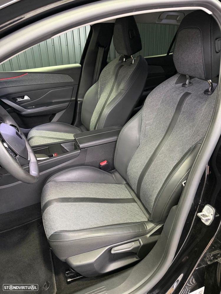 Peugeot 408 1.6 Hybrid Allure Pack e-EAT8 - 13