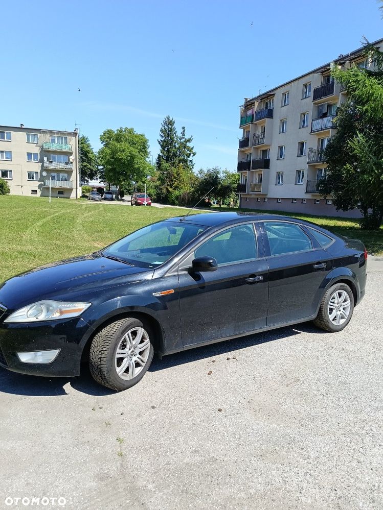 Ford Mondeo 1.8 TDCi Ambiente - 1