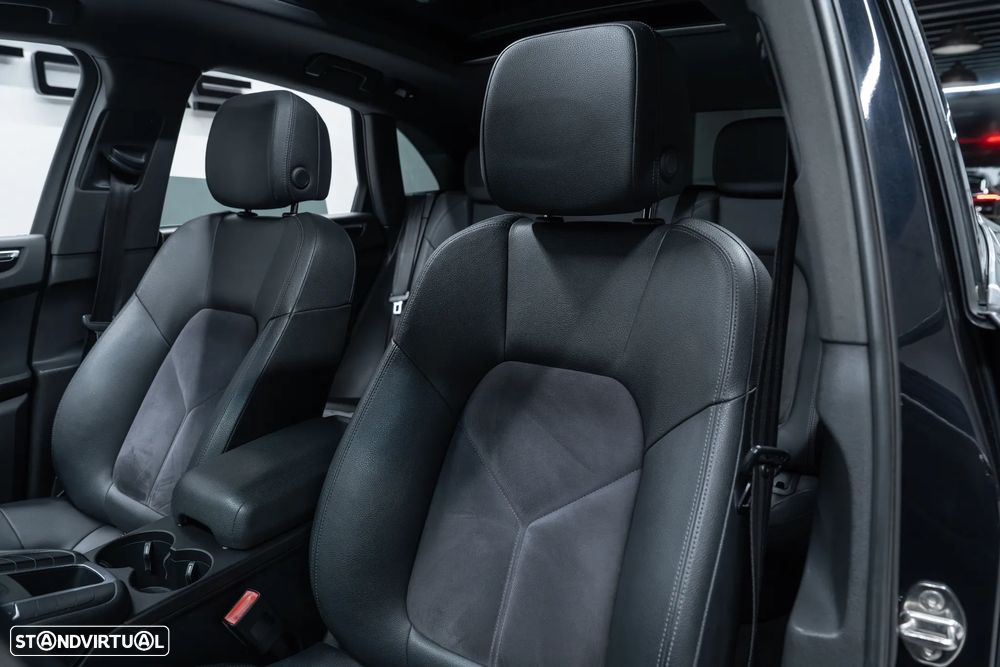 Porsche Macan S - 23