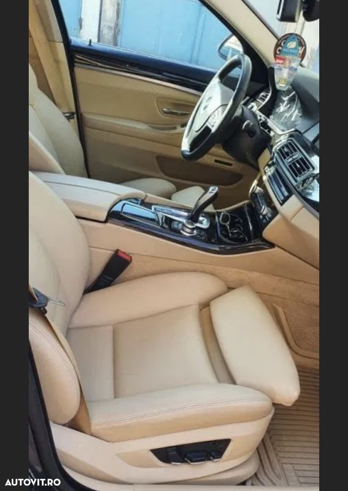 BMW Seria 5 525d xDrive - 2