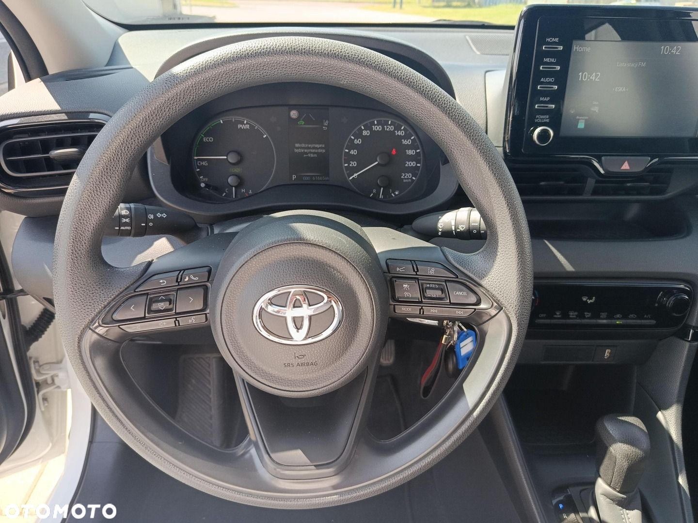 Toyota Yaris - 16