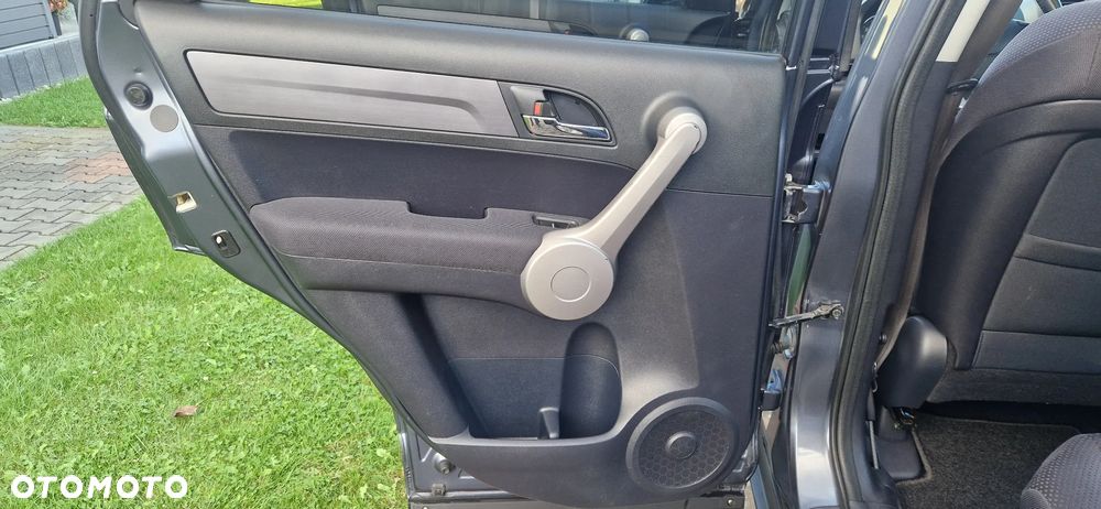 Honda CR-V 2.0i-VTEC Elegance 50 Jahre Edition - 12