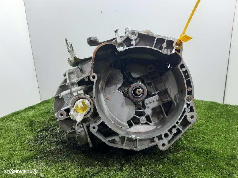 CAIXA DE VELOCIDADES OPEL CORSA REF. M20QLKU - 1