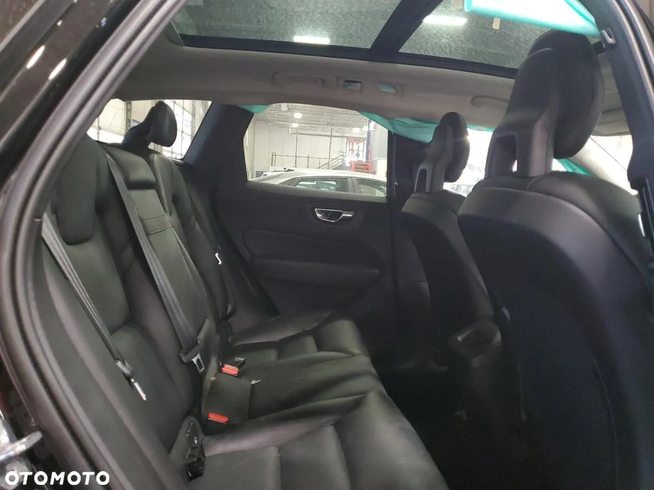 Volvo XC 60 T5 AWD Geartronic Momentum - 9
