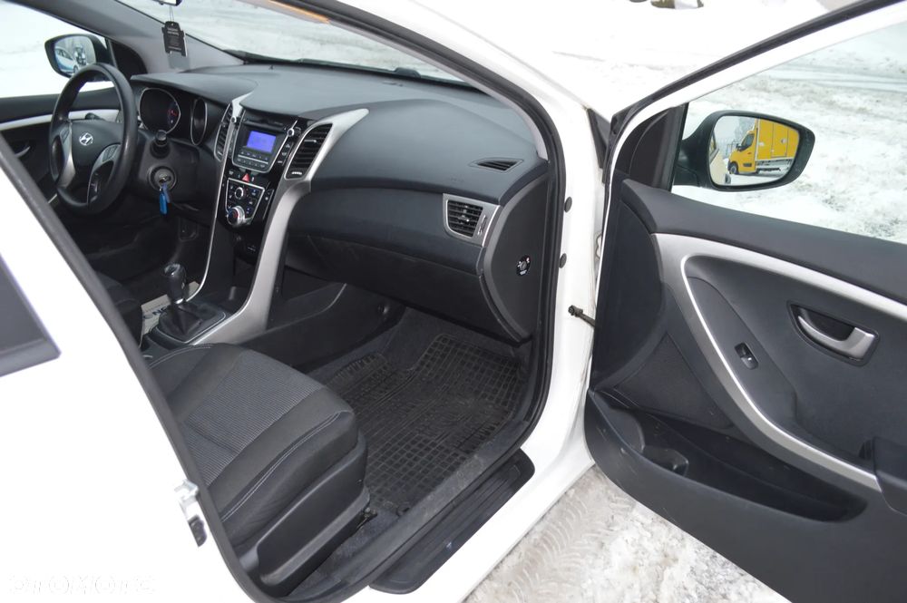Hyundai i30 - 14