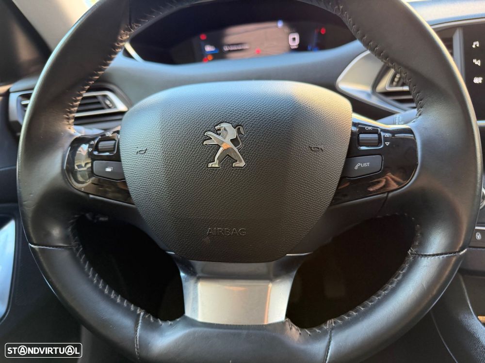 Peugeot 308 SW 1.5 BlueHDi Active - 11